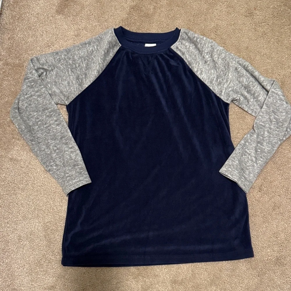 Cat & Jack Navy and Gray Pajama Set